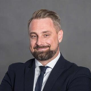Bor Olivér
