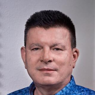 Káncz Csaba