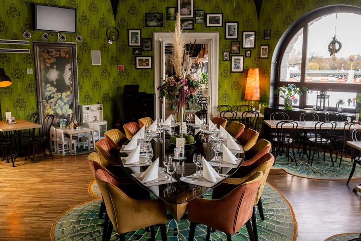Városliget Café & Restaurant