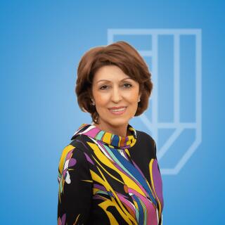 dr. Szalók Csilla