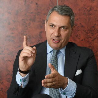Lázár János